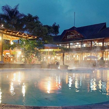 Sari Ater Hotel & Resort Ciater Extérieur photo