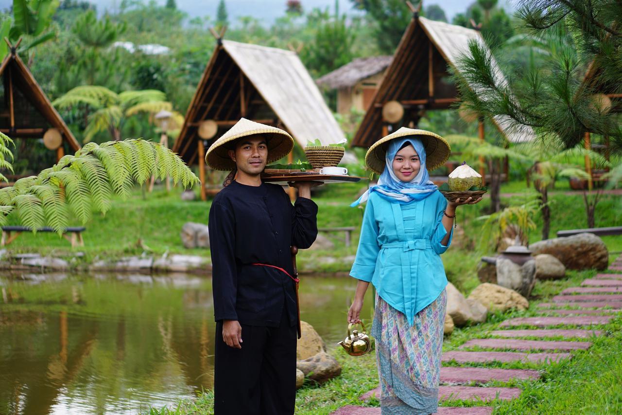 Sari Ater Hotel & Resort Ciater Extérieur photo
